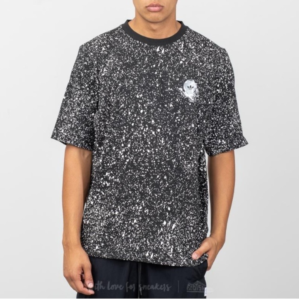 ADIDAS ORIGINALS PLANETOID TEE Men’s size s